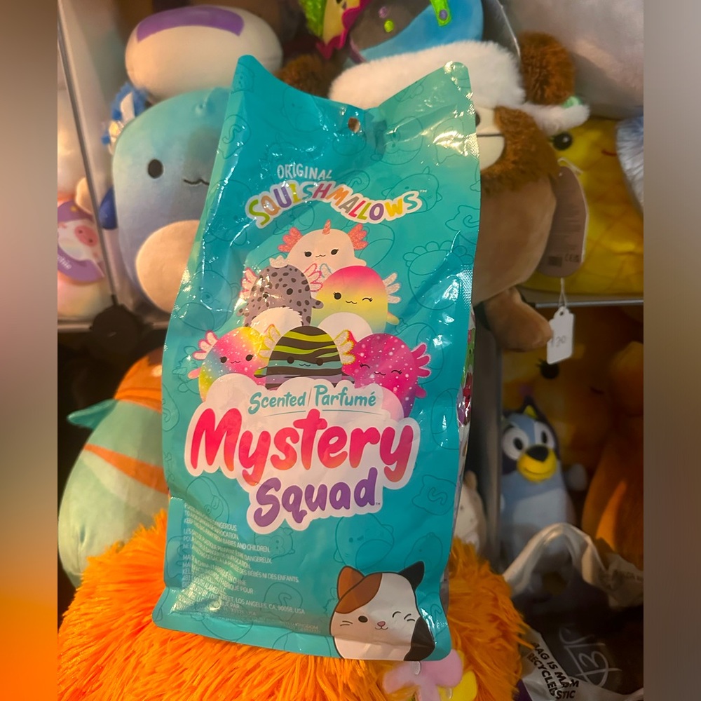 Squishmallows 8 inch Scented Axolotl Mystery Bag
